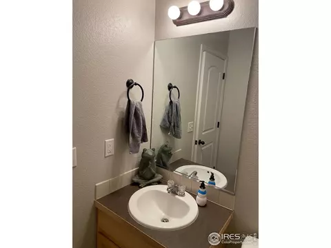 402 E 29th St, Greeley, CO 80631 photo 6