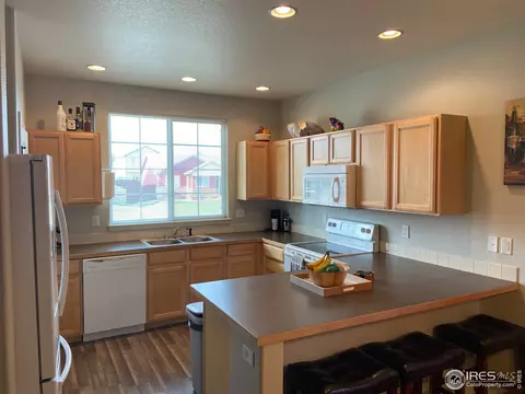 402 E 29th St, Greeley, CO 80631 photo 3