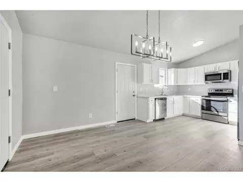 110 Calabria Dr, Windsor, CO 80550 photo 10