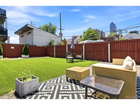 Exterior - 722 E 18th Ave, Denver, CO 80203 photo 3 of 3