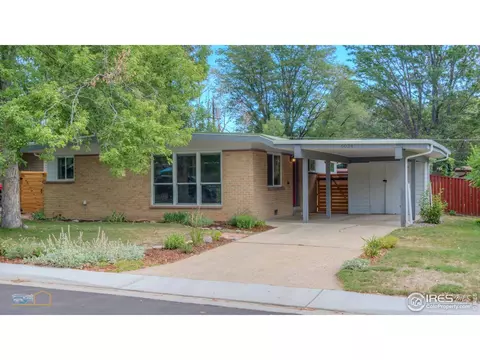 6034 Dover St, Arvada, CO 80004 photo 1
