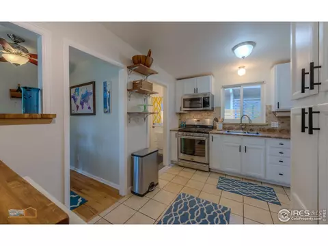 6034 Dover St, Arvada, CO 80004 photo 8