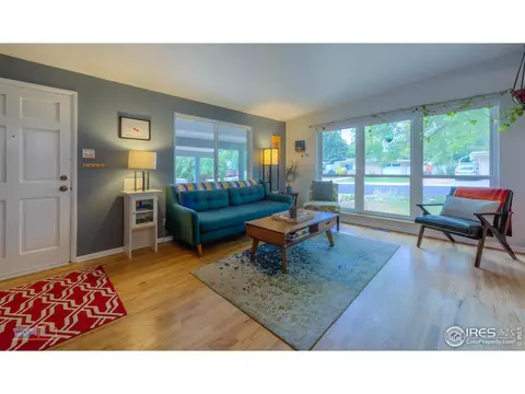 6034 Dover St, Arvada, CO 80004 photo 3