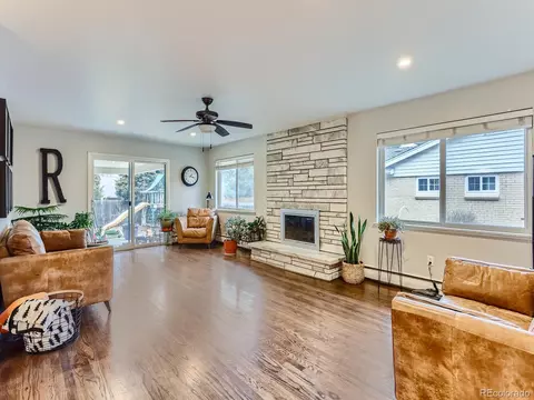 443 Oswego St, Aurora, CO 80010