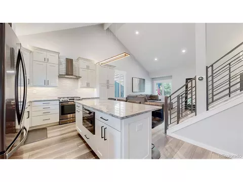 12 Foothill Ash, Littleton, CO 80127