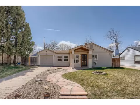 3263 S Grape St, Denver, CO 80222 photo 1
