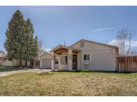 3263 S Grape St, Denver, CO 80222 photo 3