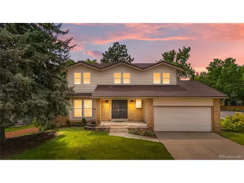 10724 E Maplewood Pl, Englewood, CO 80111