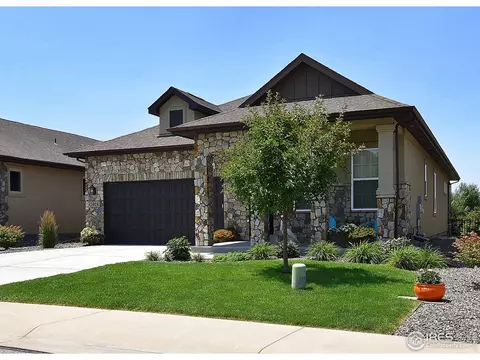 2018 Vineyard Dr, Windsor, CO 80550 photo 2