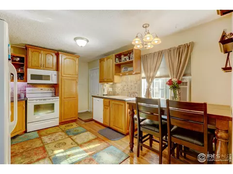18 Oak St, Windsor, CO 80550 photo 9