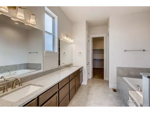 1707 Heirloom Dr, Windsor, CO 80550 photo 15