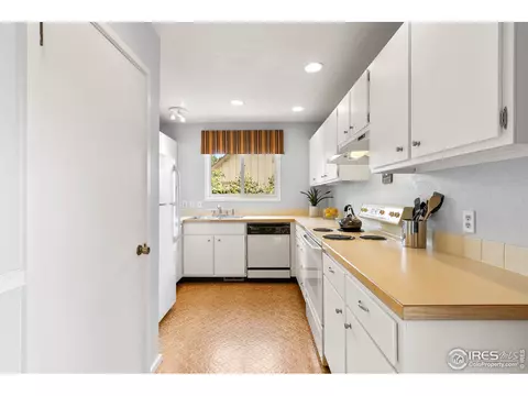 4455 Driftwood Pl, Boulder, CO 80301 photo 16