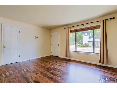 325 1st St, Windsor, CO 80550 photo 4