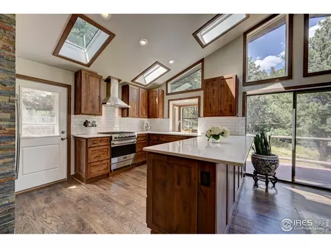 154 Escape Rte, Boulder, CO 80302 photo 9