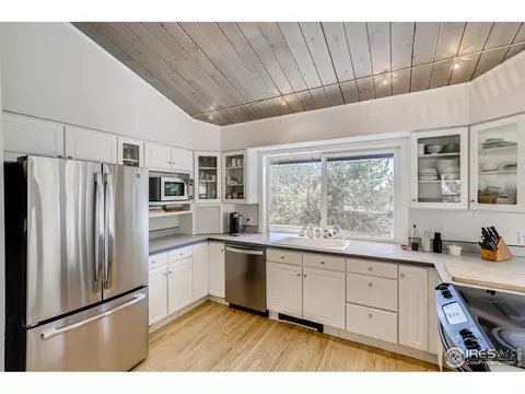 324 Granite Dr, Boulder, CO 80302 photo 13