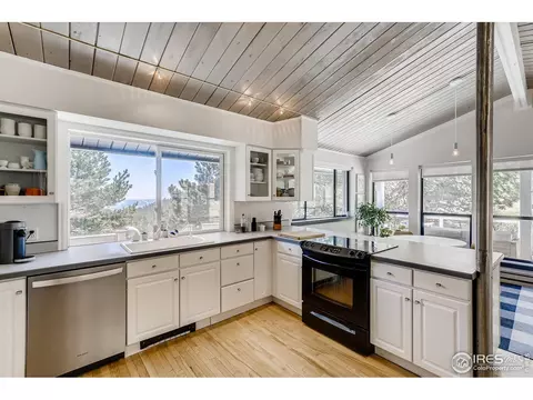324 Granite Dr, Boulder, CO 80302 photo 12