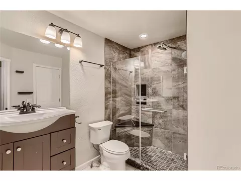 Undisclosed, Aurora, CO 80017 photo 20
