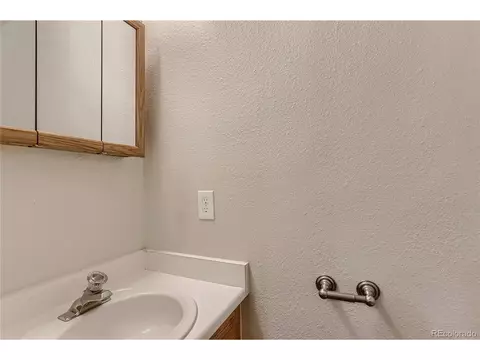 Undisclosed, Aurora, CO 80017 photo 16