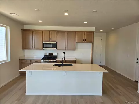991 Rustling St, Windsor, CO 80550 photo 2
