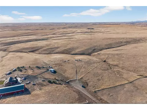 5689 S Tom Bay Ct, Bennett, CO 80102 photo 7