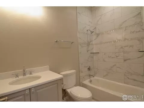 2060 Vineyard Dr, Windsor, CO 80550 photo 10