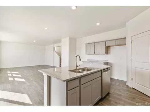 7403 E 159th Pl, Thornton, CO 80602 photo 13