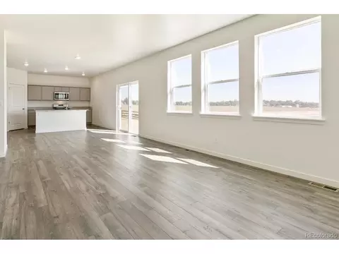7403 E 159th Pl, Thornton, CO 80602 photo 5