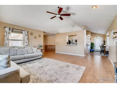 87 Sioux Dr, Berthoud, CO 80513 photo 4