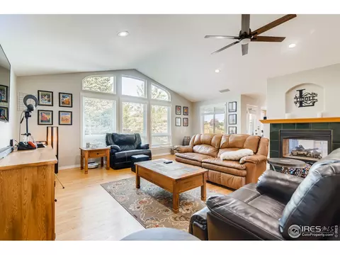 6811 Apache Rd, Loveland, CO 80534 photo 5