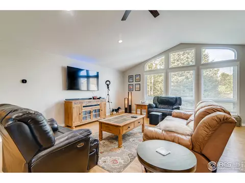 6811 Apache Rd, Loveland, CO 80534 photo 4