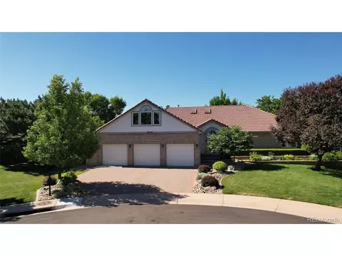 2046 S Joliet Ct, Aurora, CO 80014