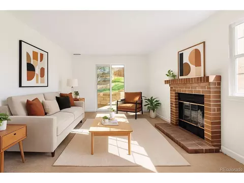 374 S Estes St #B, Lakewood, CO 80226