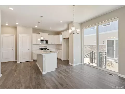 21803 E 8th Ave, Aurora, CO 80018 photo 9