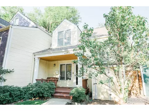 2264 Goss Cir, Boulder, CO 80302 photo 2