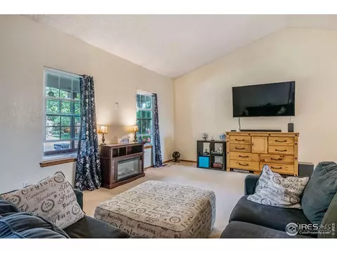 5556 E 130th Dr, Thornton, CO 80241 photo 4