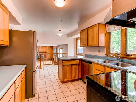 8261 Kincross Dr, Boulder, CO 80301 photo 9