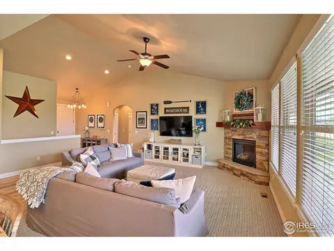 1882 Seadrift Dr, Windsor, CO 80550 photo 9