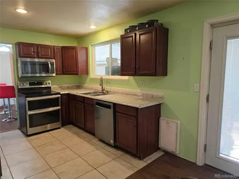 Undisclosed, Thornton, CO 80233 photo 15