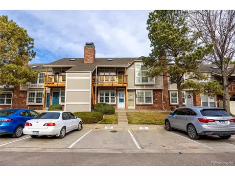 9633 W Chatfield Ave #F, Littleton, CO 80128