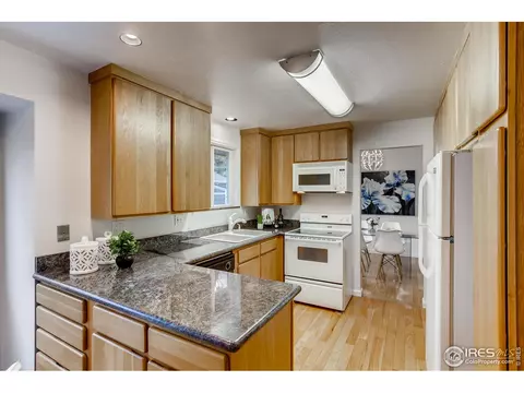 4849 Fairlawn Ct, Boulder, CO 80301 photo 10