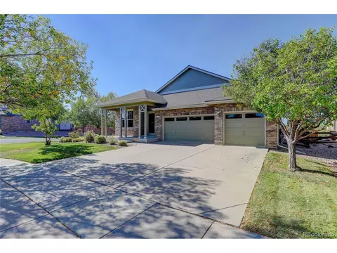 237 N Coolidge Way, Aurora, CO 80018