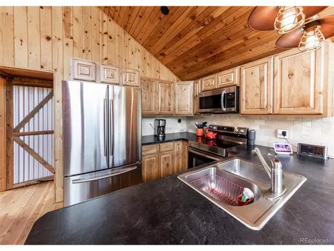 286 Grosbeak Cir, Divide, CO 80814 photo 13