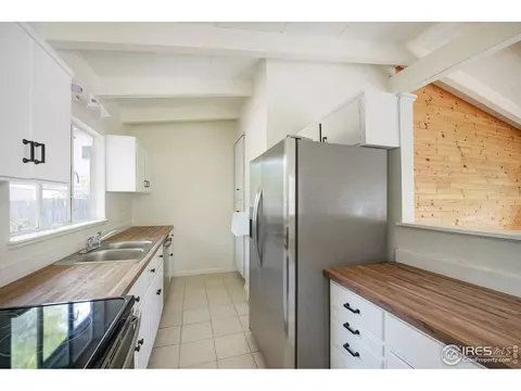 3045 Ash Ave, Boulder, CO 80305 photo 4
