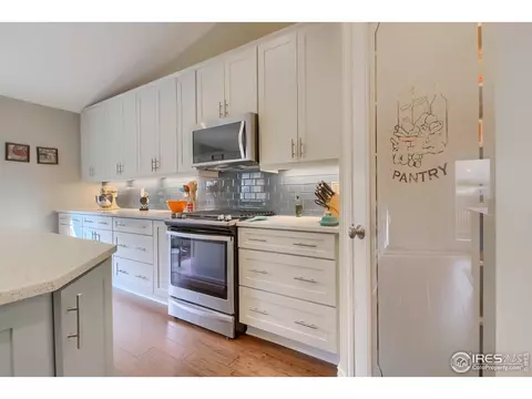 6732 Sunburst Ave, Longmont, CO 80504 photo 18