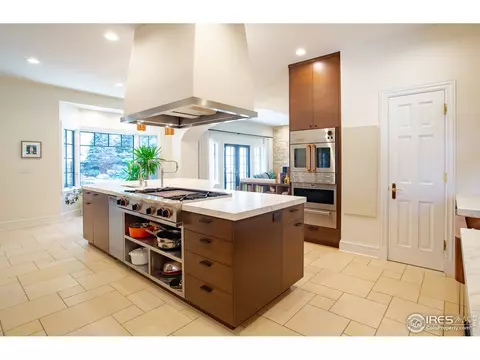 985 Gilbert St, Boulder, CO 80302 photo 6