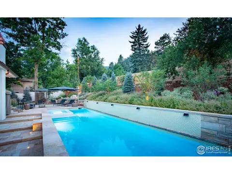 985 Gilbert St, Boulder, CO 80302 photo 1