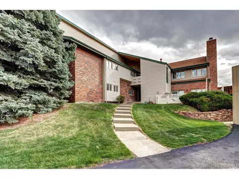 7877 S University Way, Centennial, CO 80122
