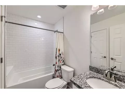 Bath - 16487 E 111th Pl, Commerce City, CO 80022 photo 4 of 5