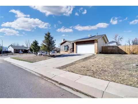 1001 Bromefield Dr, Fountain, CO 80817