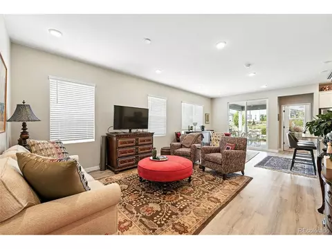 Living - 5417 Riverbend Ave, Longmont, CO 80504 photo 2 of 5